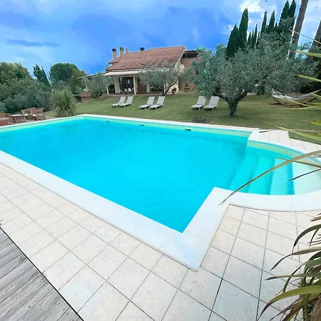 Stylish With Amazing Views And Pool Near Montefalco And Bevagna Sleeps 14 Belvedere (Perugia)