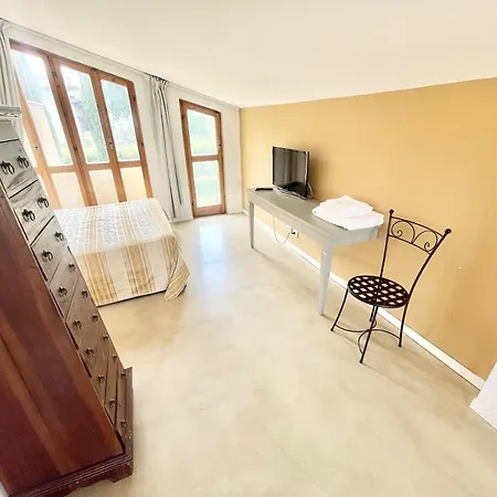 Stylish With Amazing Views And Pool Near Montefalco And Bevagna Sleeps 14 Belvedere (Perugia)