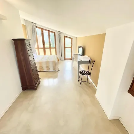 Villa Stylish With Amazing Views And Pool Near Montefalco And Bevagna Sleeps 14 *