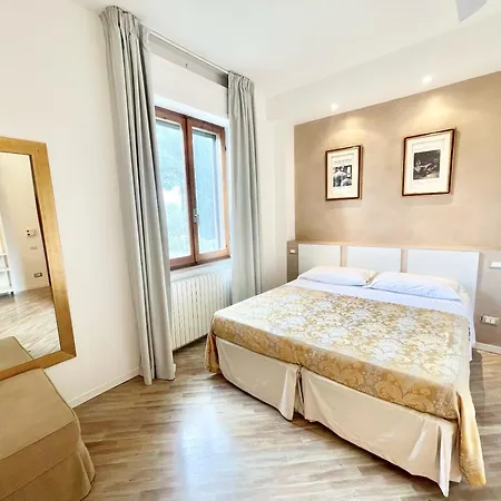 Stylish With Amazing Views And Pool Near Montefalco And Bevagna Sleeps 14 Villa *