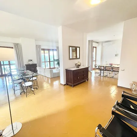 Stylish With Amazing Views And Pool Near Montefalco And Bevagna Sleeps 14 *