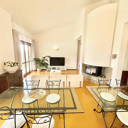 Stylish With Amazing Views And Pool Near Montefalco And Bevagna Sleeps 14