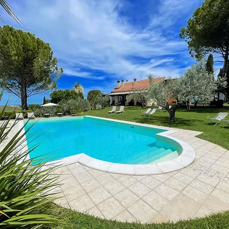 Stylish With Amazing Views And Pool Near Montefalco And Bevagna Sleeps 14 Belvedere (Perugia)
